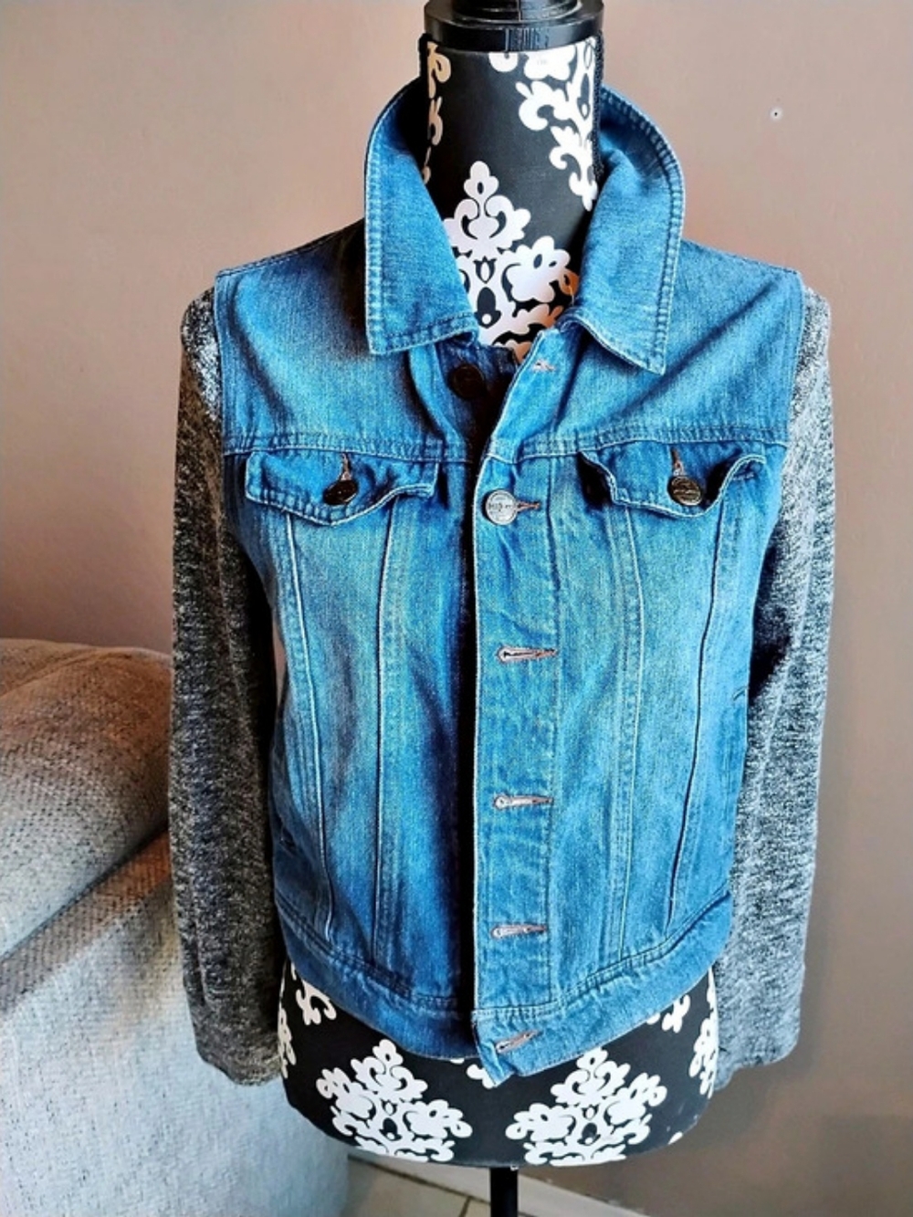 Iris Denim Jacket Blue & Gray Size Medium